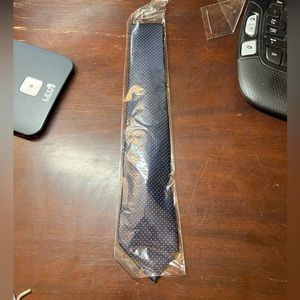 Navy blue polka dot tie (never worn)